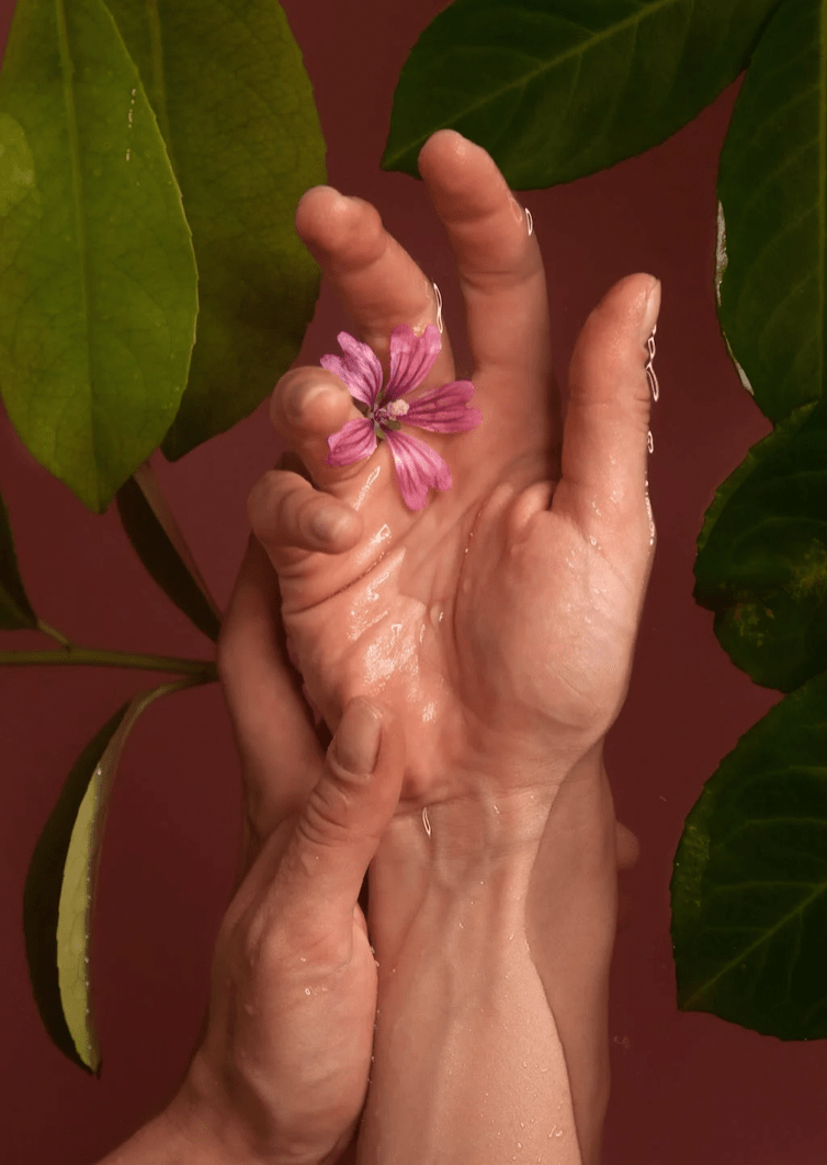 Comment bien se doigter ? Guide pratique pour une exploration intime et sécurisée - Puissante Image