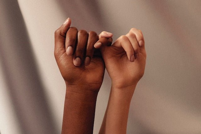 Dire bye-bye à la rivalité féminine - Puissante
