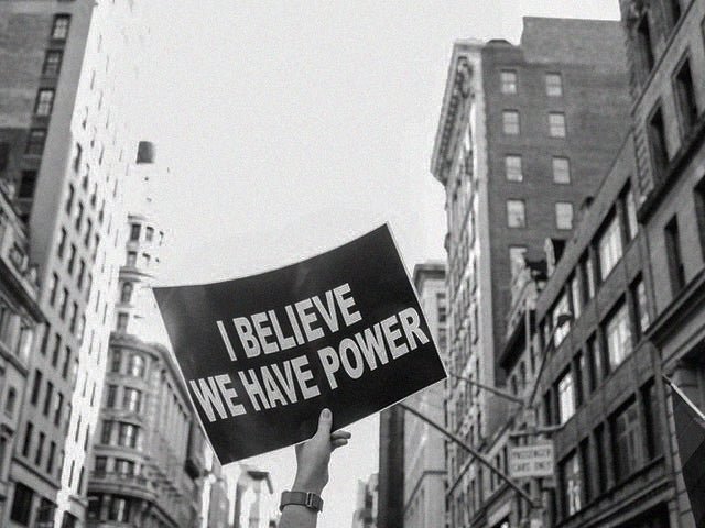 Zoom sur  la révolution sexuelle des 60's et 70's - Puissante Image